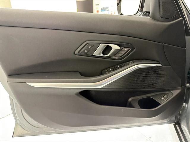 2024 BMW 3 Series 330i Sedan