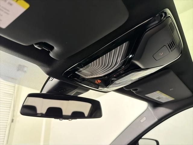 2024 BMW 3 Series 330i Sedan