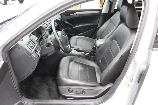 2015 Volkswagen Passat 1.8T Wolfsburg Edition