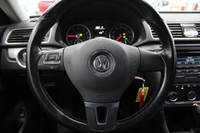 2015 Volkswagen Passat 1.8T Wolfsburg Edition