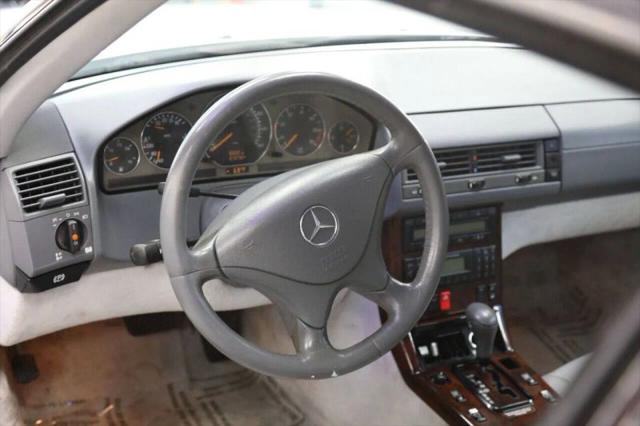 2001 Mercedes-Benz 500 SL 500 Roadster 2D