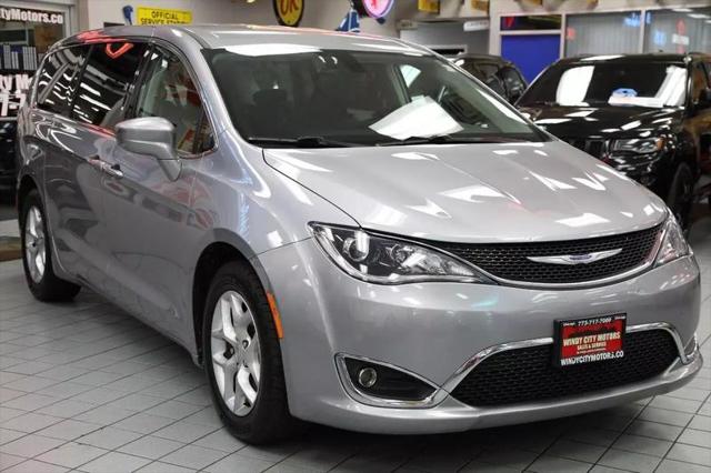 2018 Chrysler Pacifica Touring Plus for sale in Chicago, IL