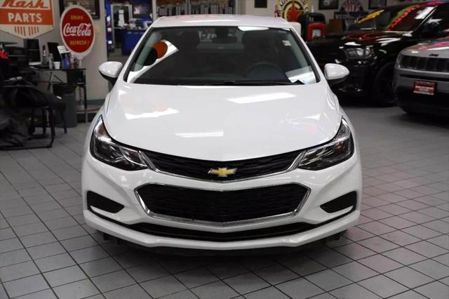 2017 Chevrolet Cruze LT Auto