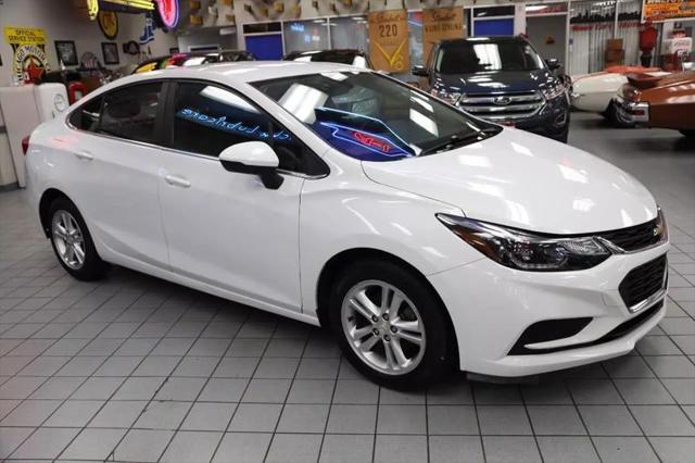 2017 Chevrolet Cruze LT Auto