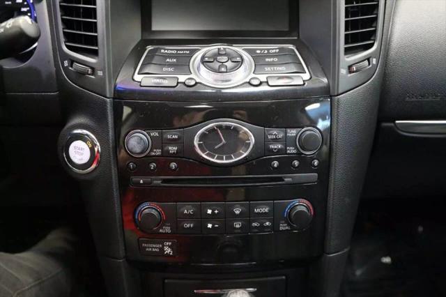 2016 INFINITI QX70 3.7 Sport Utility 4D