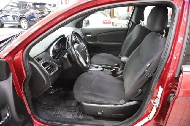 2012 Chrysler 200 Touring