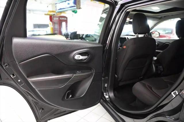 2016 Jeep Cherokee 75th Anniversary