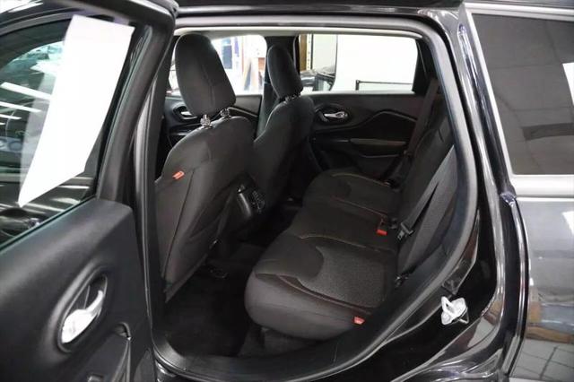 2016 Jeep Cherokee 75th Anniversary