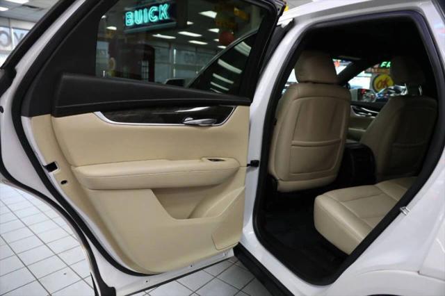 2018 Cadillac XT5 Standard