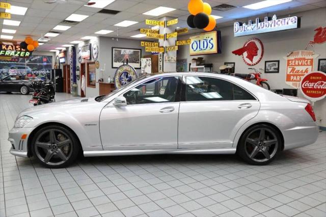 2010 Mercedes-Benz S 63 AMG S 63 AMG Sedan 4D