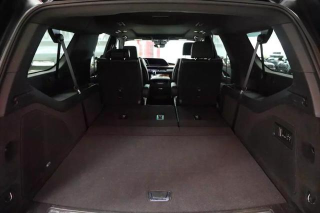2023 Cadillac Escalade ESV 4WD Premium Luxury