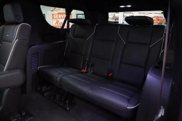 2023 Cadillac Escalade ESV 4WD Premium Luxury