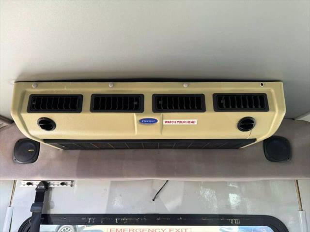 2008 Ford Econoline E450 Cube Van 12'