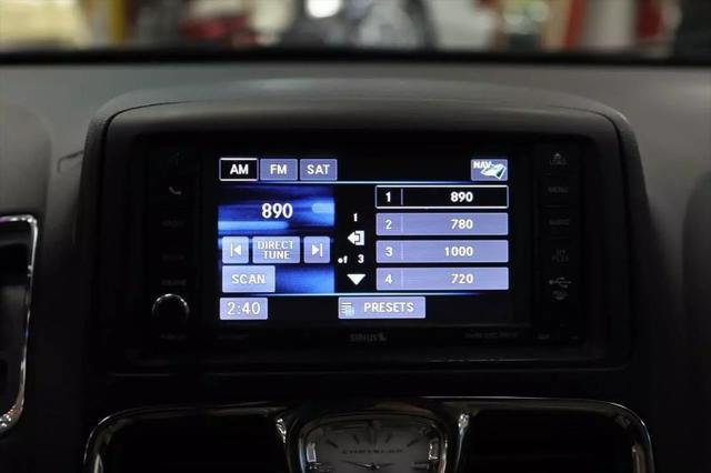 2014 Chrysler Town & Country Touring