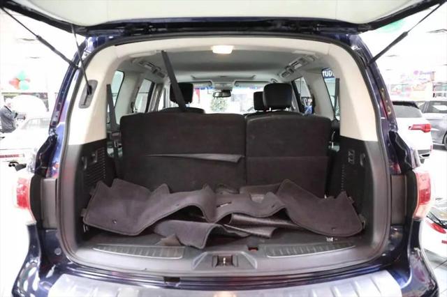 2017 INFINITI QX80 Sport Utility 4D
