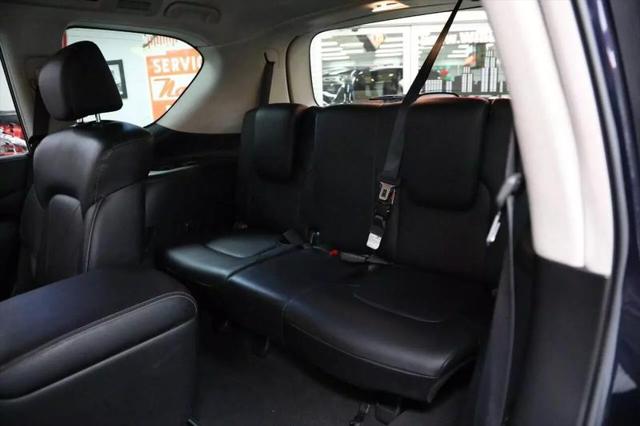 2017 INFINITI QX80 Sport Utility 4D