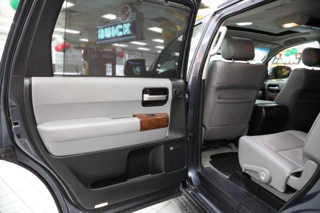 2010 Toyota Sequoia Platinum 5.7L V8