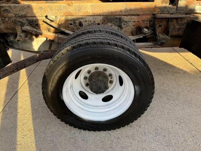 2007 Ford F-450 141 W.B. 2D