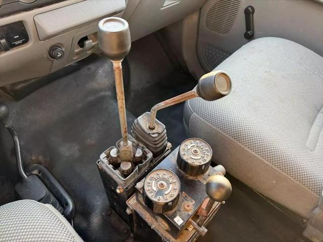 2007 Ford F-450 141 W.B. 2D