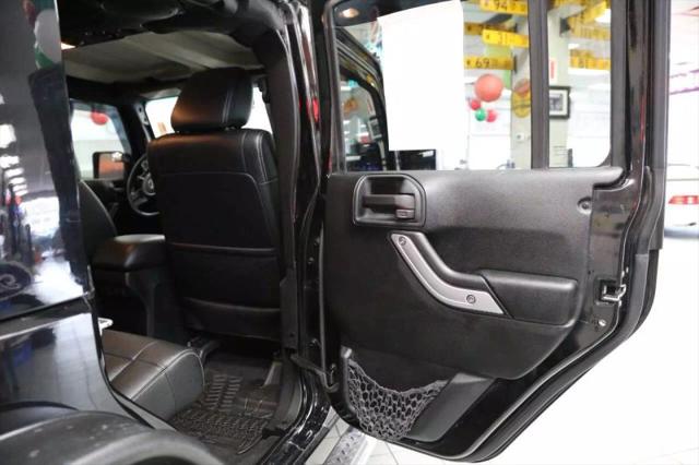 2012 Jeep Wrangler Unlimited Sahara