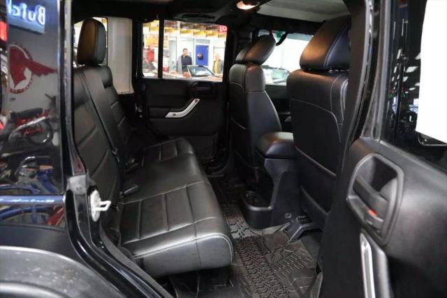 2012 Jeep Wrangler Unlimited Sahara