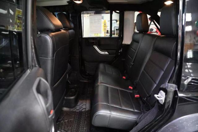 2012 Jeep Wrangler Unlimited Sahara