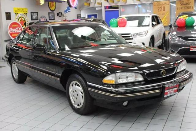 驚きの価格 Pontiac Bonneville Me Near Sale for SE ダンロップ