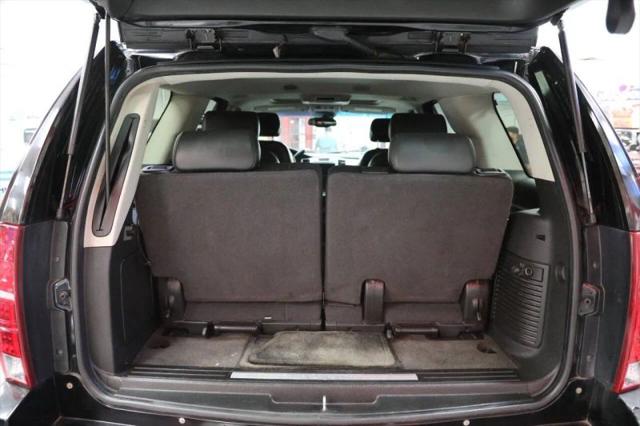 2007 Cadillac Escalade Standard