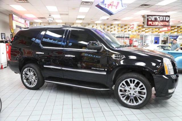 2007 Cadillac Escalade Standard