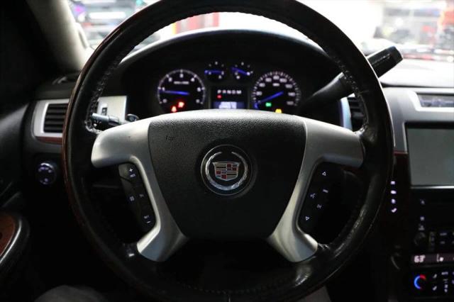 2007 Cadillac Escalade Standard