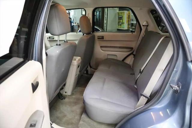 2011 Ford Escape XLS