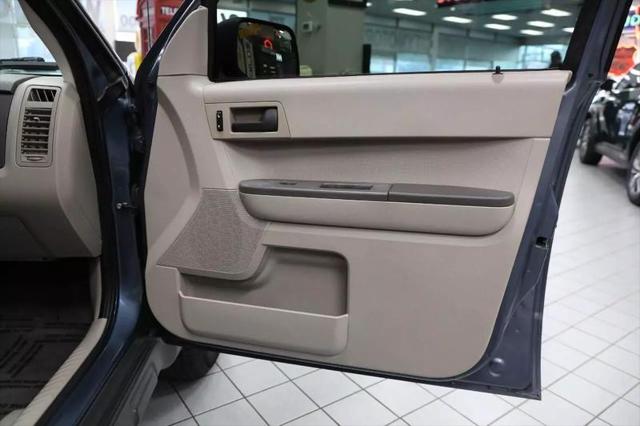 2011 Ford Escape XLS
