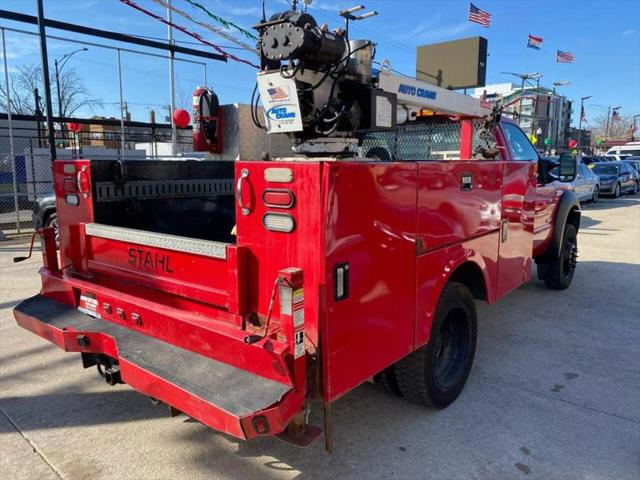 2006 Ford F-450 141 W.B. 2D