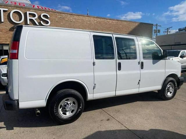 2019 Chevrolet Express Work Van