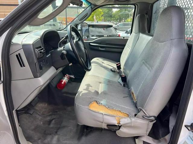 2007 Ford F-450 141 W.B. 2D