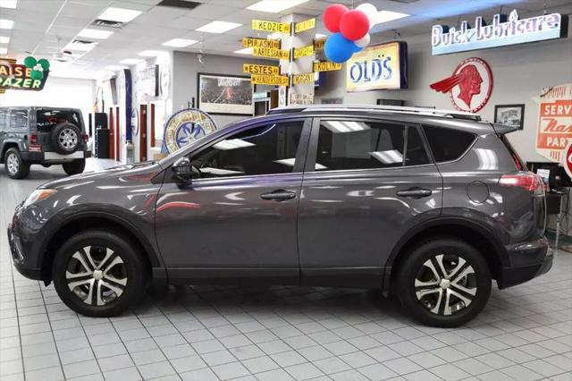 2017 Toyota RAV4 LE
