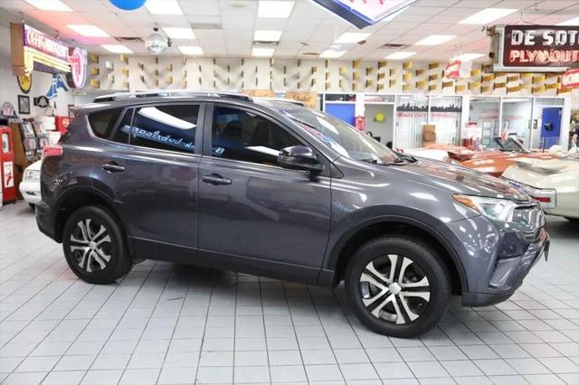 2017 Toyota RAV4 LE