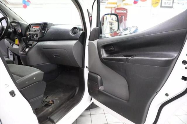 2015 Nissan NV200 S