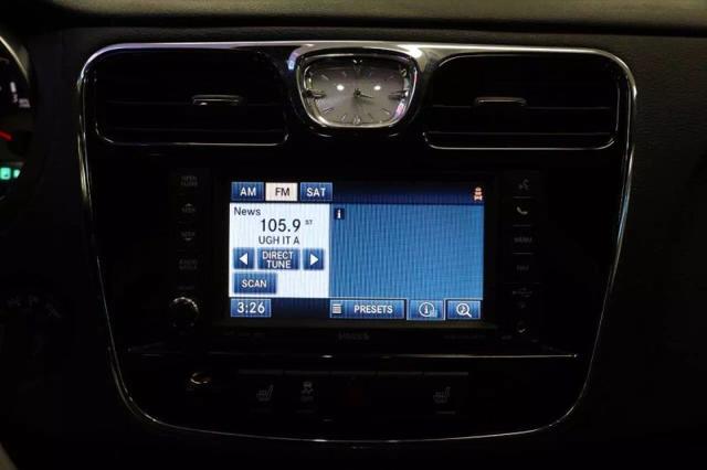 2012 Chrysler 200 Limited