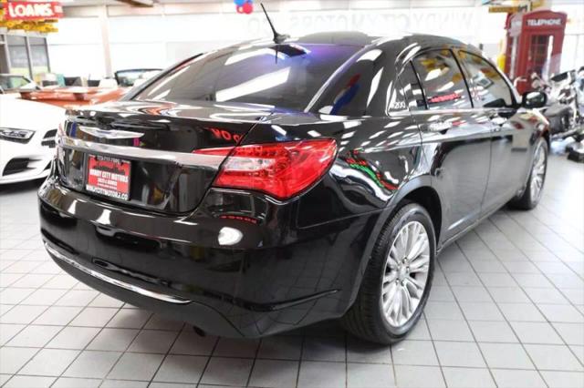 2012 Chrysler 200 Limited