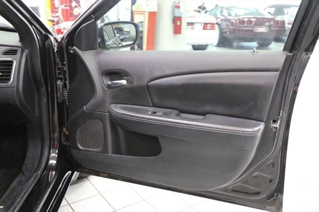 2012 Chrysler 200 Limited