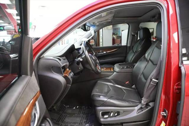2015 Cadillac Escalade Luxury