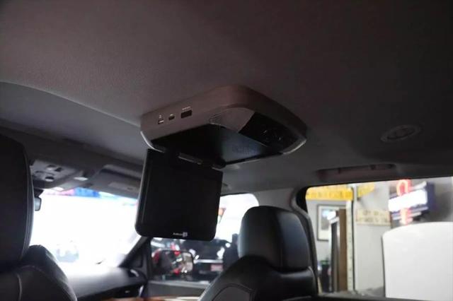 2015 Cadillac Escalade Luxury