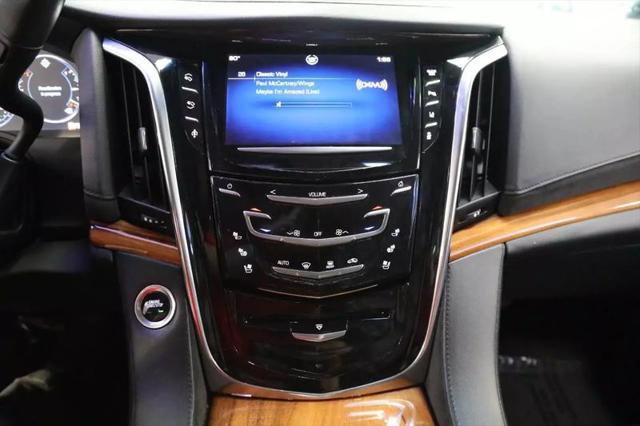 2015 Cadillac Escalade Luxury