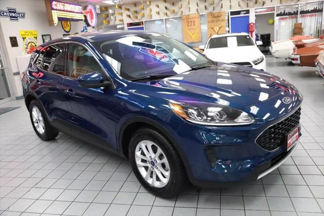 2020 Ford Escape SE