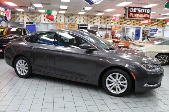 2015 Chrysler 200 Limited