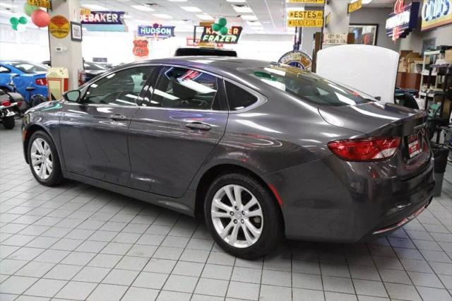 2015 Chrysler 200 Limited