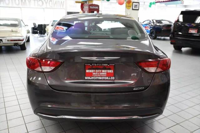 2015 Chrysler 200 Limited