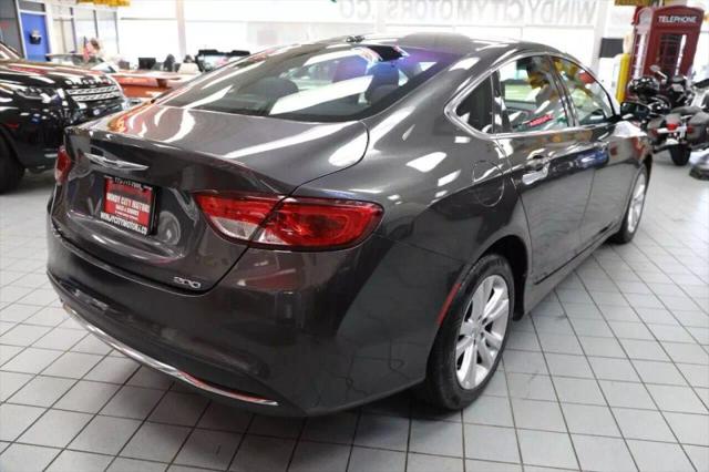 2015 Chrysler 200 Limited