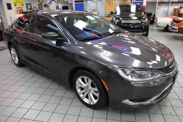 2015 Chrysler 200 Limited